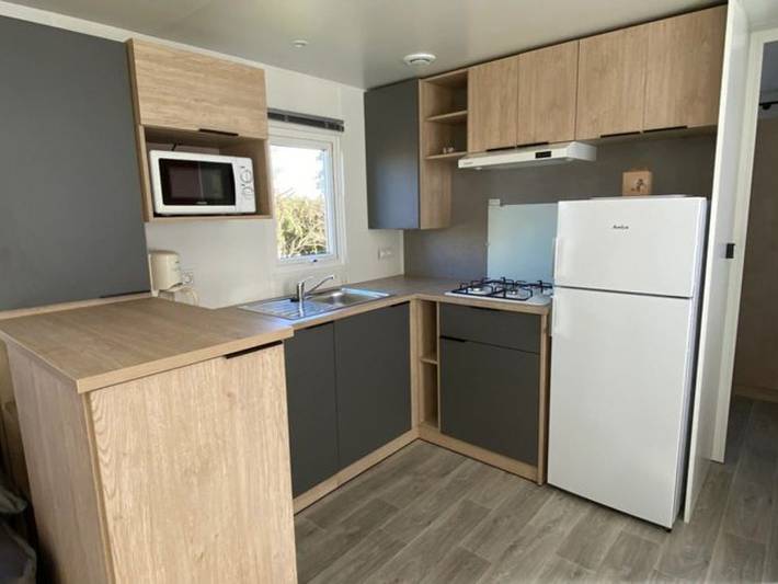 Mobil home pour 4 personnes, avec terrasse et piscine à Guégon - 4