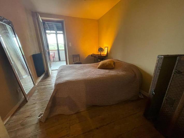 Gîte pour 2 personnes, avec terrasse ainsi que vue et piscine à Cordes-sur-Ciel - 4