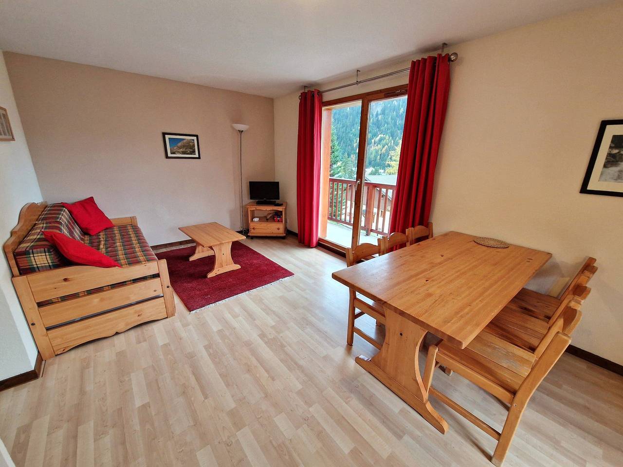 Appartement entier, Appartement 3 pièces, 4/6 pers, balcon, proche pistes à Valfréjus in Valfréjus, Modane