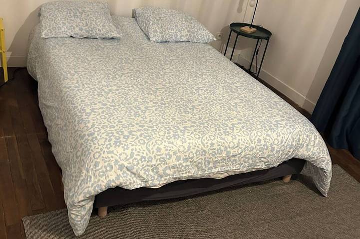 Appartement entier, Appartement a 5 minutes d orly. Idéal pour une courte halte avant un voyage in Athis-Mons, Essonne