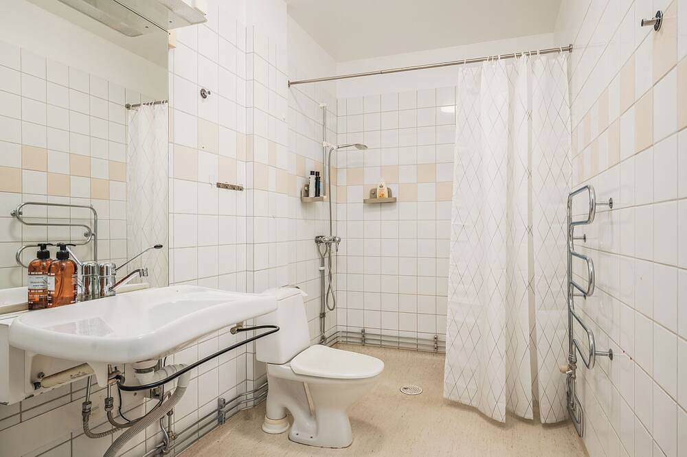 Ganze Wohnung, Bright, Modern Apartment in the Heart of Norberg in Norberg, Västmanland