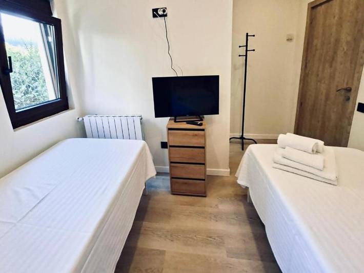 Casa rural para 2 personas, con terraza en Comarca de Santander - 4