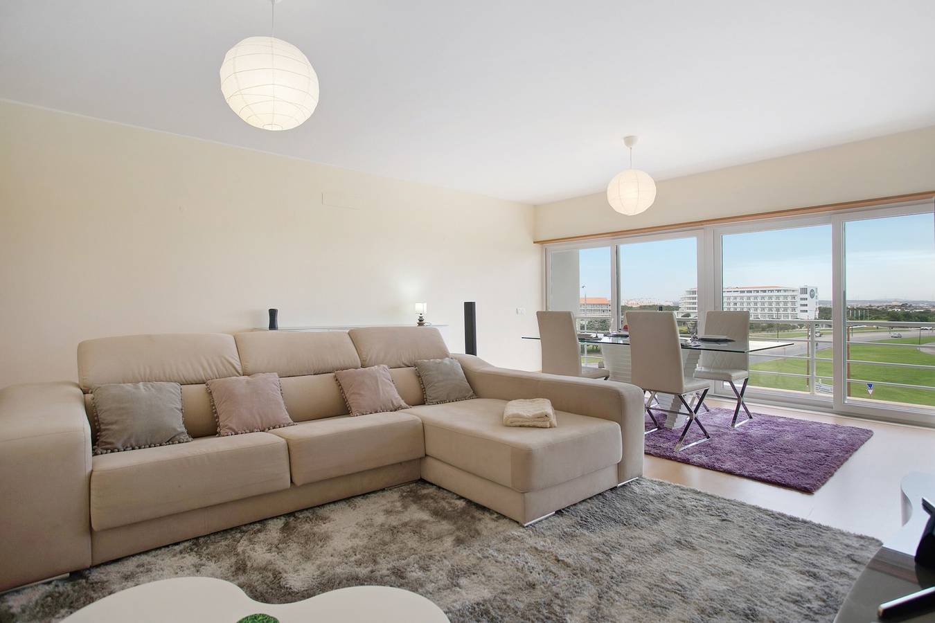 Casa vacacional 'A O - Passarelle' con vistas al mar, terraza compartida y Wi-Fi in Peniche, Leiria District