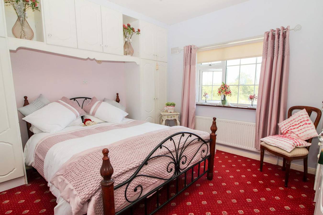 2Bed Cottage, Sleeps 6, River Walks,Garden,Parking in County Kerry