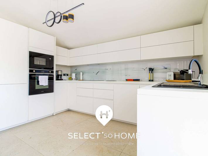 Location de vacances pour 10 personnes, avec jacuzzi et jardin dans Plage d'Aiguebelle - 2