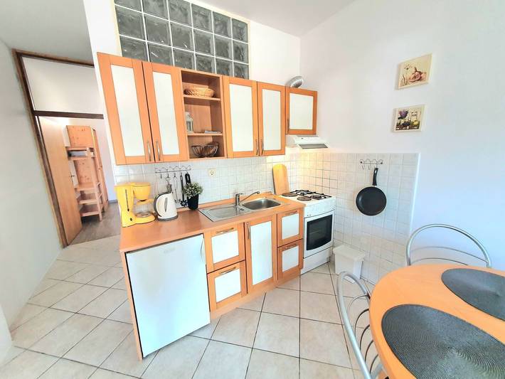 Appartement entier, Appartement de vacances pour 3 personnes avec balcon/terrasse in Baška, Krk