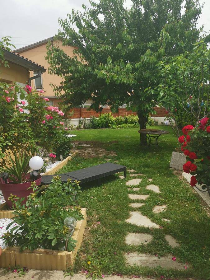 Chambre d’hôte pour 2 personnes, avec Terrasse ainsi que Jardin et Vue