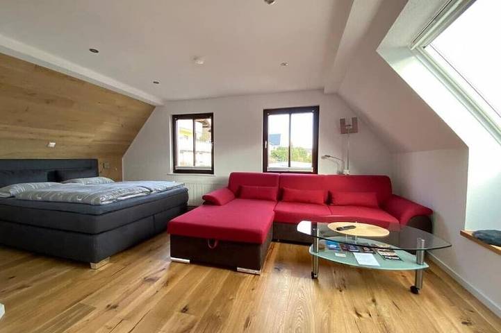 Ferienhaus für 6 Personen, mit Terrasse und Garten in Naturpark Lahn-Dill-Bergland - 2