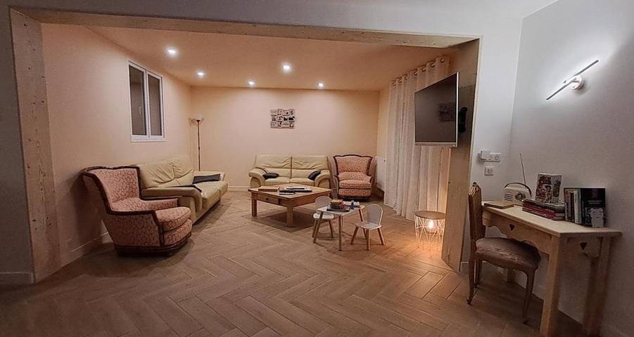Maison de vacances pour 8 personnes, avec Terrasse ainsi que Jardin et Vue dans Vilosnes-Haraumont