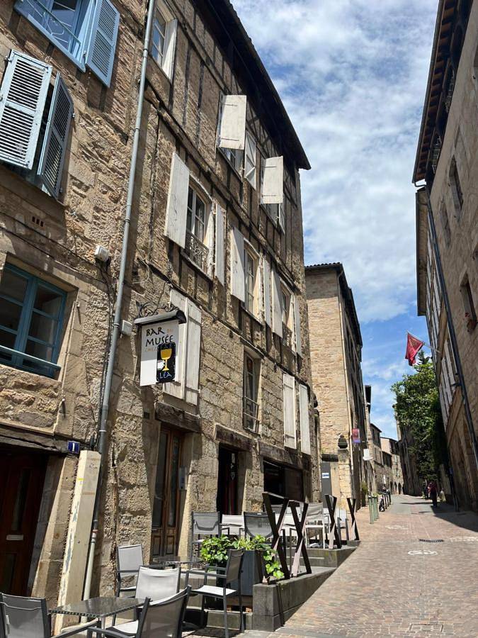 Gîte pour 4 personnes, avec vue à Figeac - 3