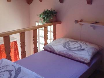 Chambre d’hôte pour 2 personnes, avec vue sur le lac et terrasse à Tartegnin