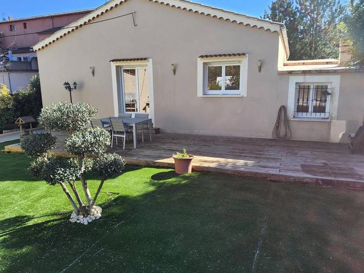 Chalet para 5 personas, con terraza además de jacuzzi y piscina - 1