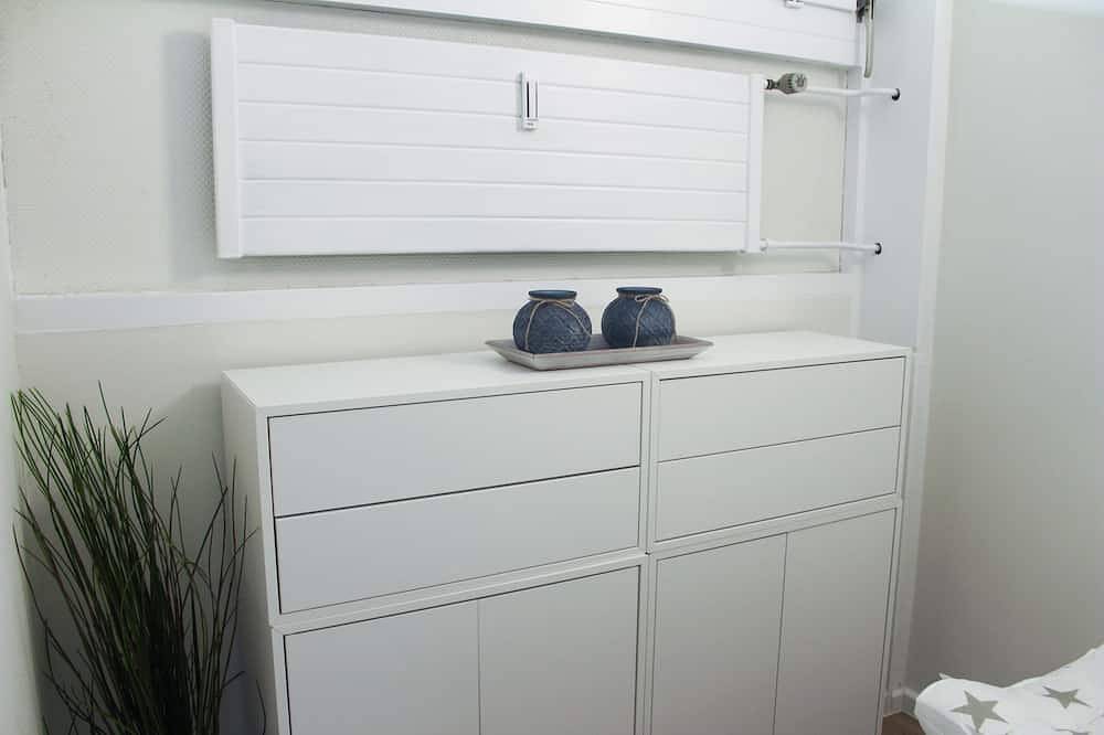 Ganze Wohnung, Wohnung \"Strandmupfel\" mit Meerblick, kontaktloser Check-Inn in Sierksdorf, Ostholstein