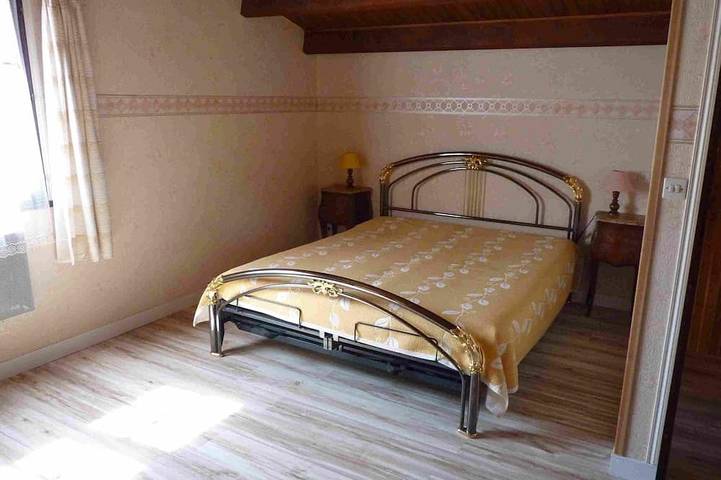 Location de vacances pour 5 personnes, avec terrasse et jardin à Le Grand-Village-Plage - 2