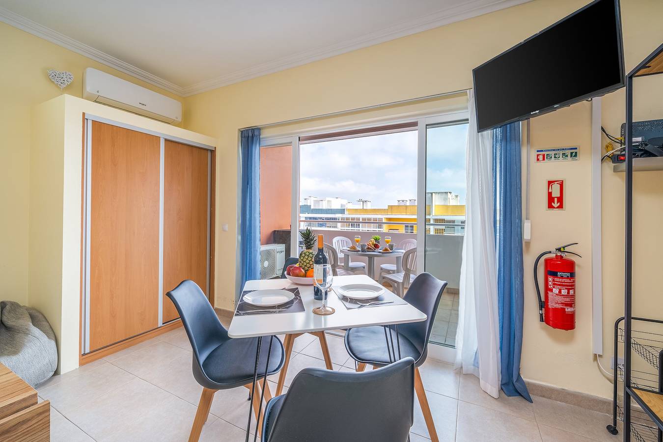 Ganzes Studio, Studio Aqua mit Gemeinschaftspool, Wlan und Klimaanlage in Portimão, Faro Distrikt