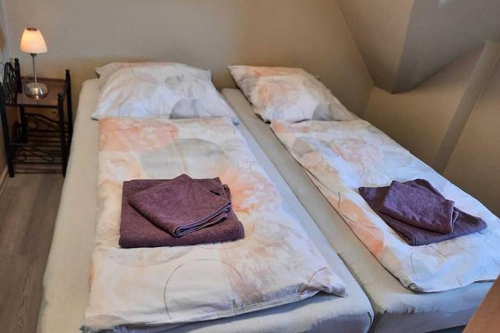 Ganze Wohnung, Strandnahe Ferienwohnung ggü. Mutter-Vater-Kind-Klinik Friedrichskoog‑Spitze in Friedrichskoog-Spitze, Friedrichskoog