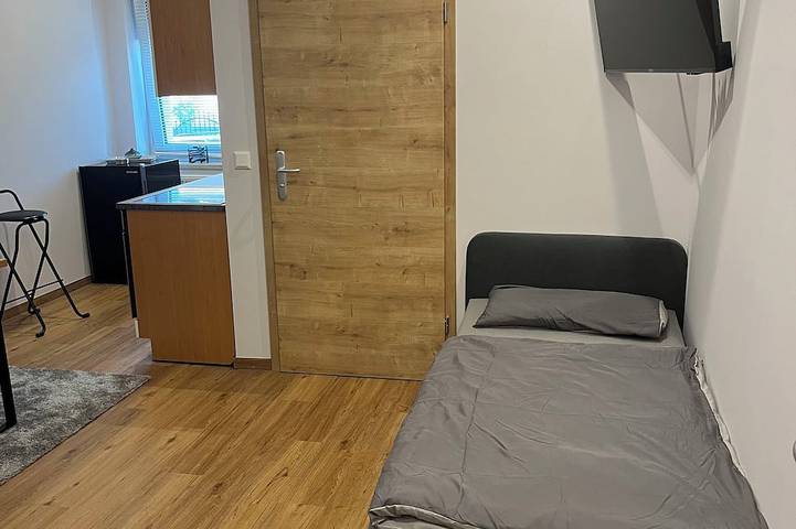 Ganze Wohnung, Wohnung im Stadtzentrum in Elsterwerda, Naturpark niederlausitzer heidelandschaft (Brandenburg)