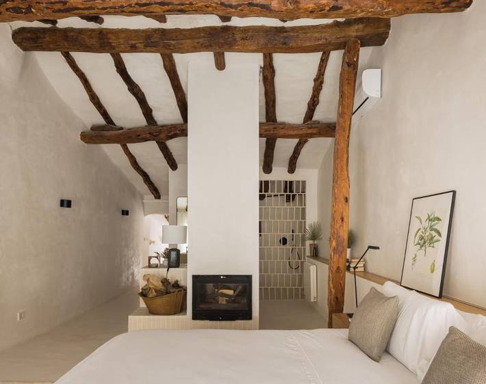 Chalet para 6 personas, con Balcón y Jacuzzi además de Terraza y Piscina en Requena-Utiel - 4