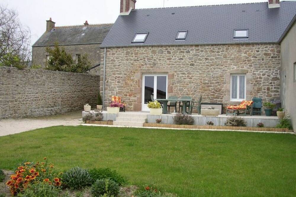 Haus in Réville für 6 Pers, Kamin, Garten, Wifi in Réville, Cherbourg und Umgebung