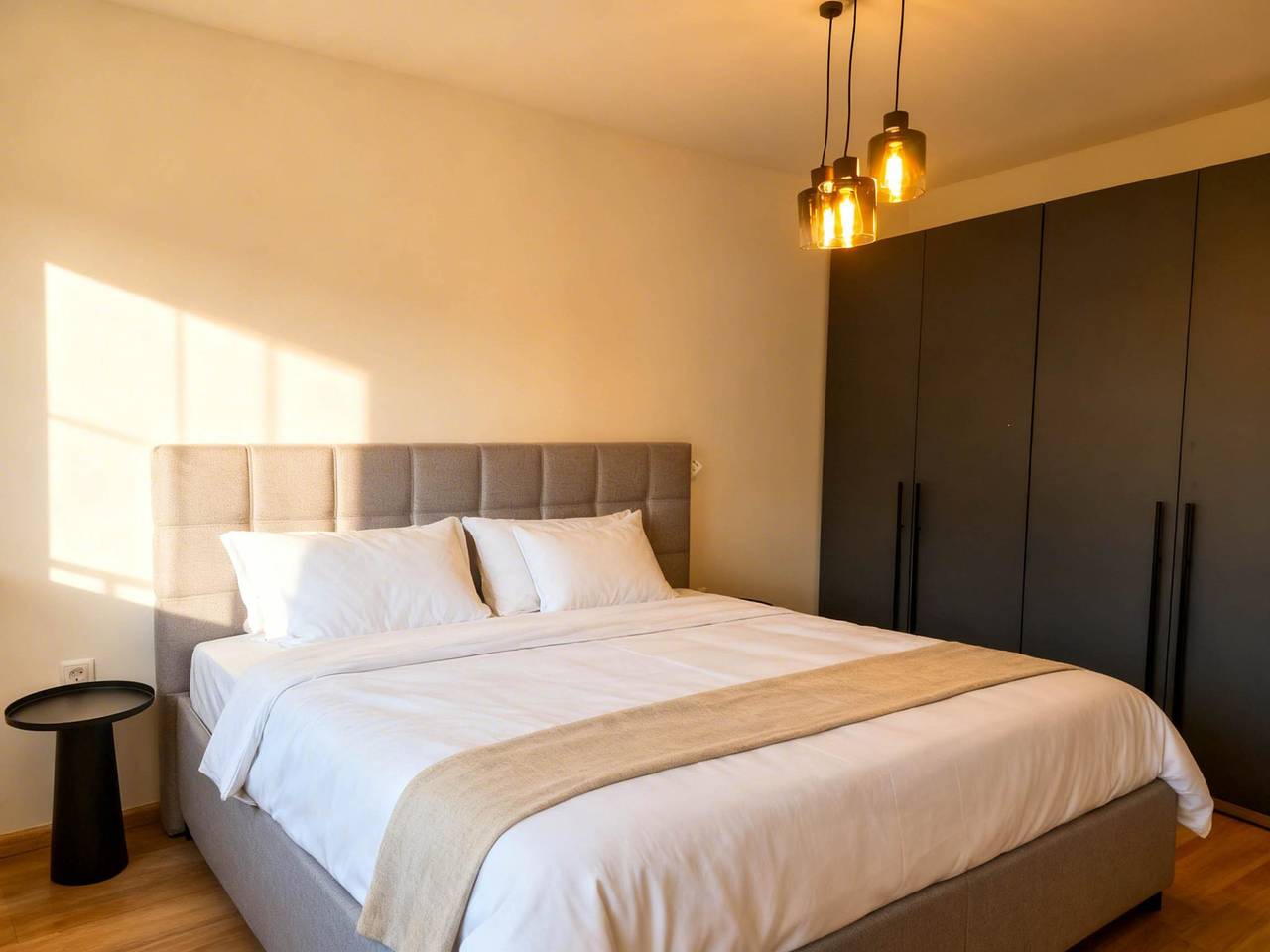 Ganze Wohnung, Hochwertiges Apartment im Zentrum von Jenbach in Jenbach, Bezirk Schwaz