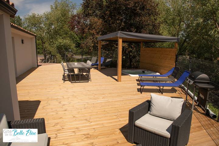 Gîte pour 6 personnes, avec Jacuzzi ainsi que Terrasse et Jardin à Saint-Jean-de-Monts