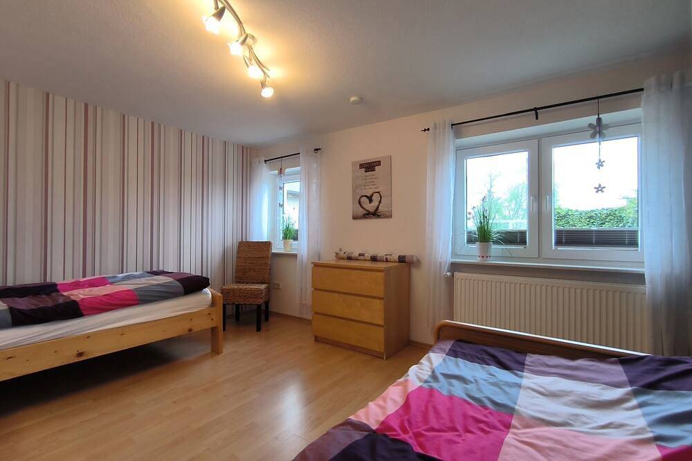 Ganze Wohnung, Naeve: helle, freundliche Fewo mit zwei Schlafzimmern - Fewo Naeve in Oeversee, Grünes Binnenland