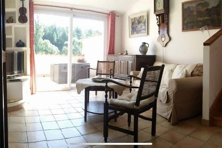 Gîte pour 6 personnes, avec terrasse et jardin à Reillanne - 4