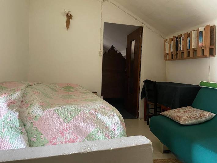 Gîte pour 6 personnes, avec terrasse et vue à Peyremale - 4