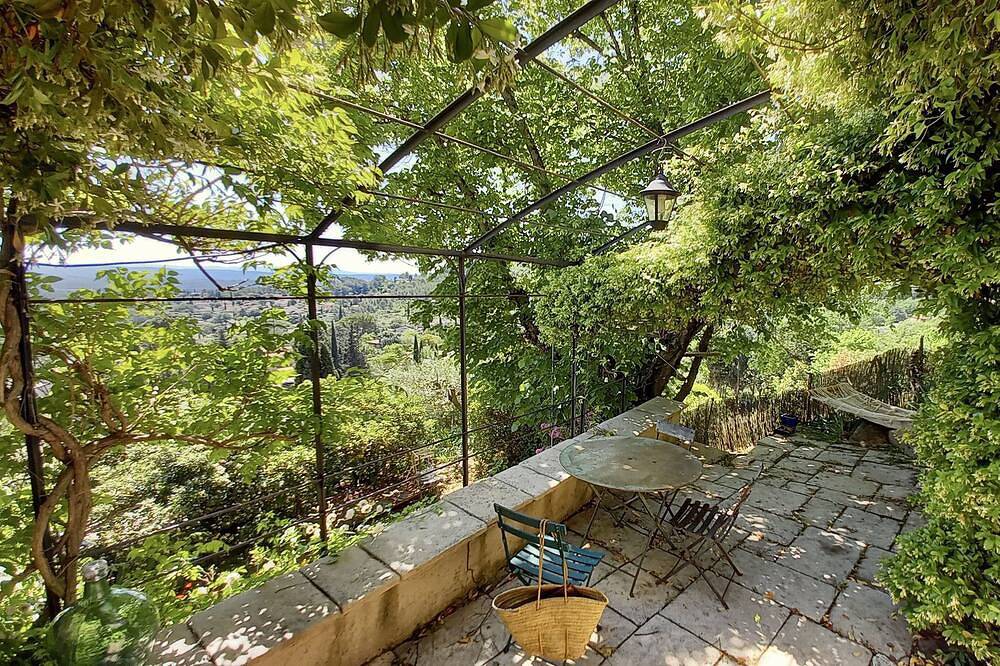 Maison D'architecte Indépendante Dans un Jardin Avec vue Remarquable in Cotignac, Brignoles region