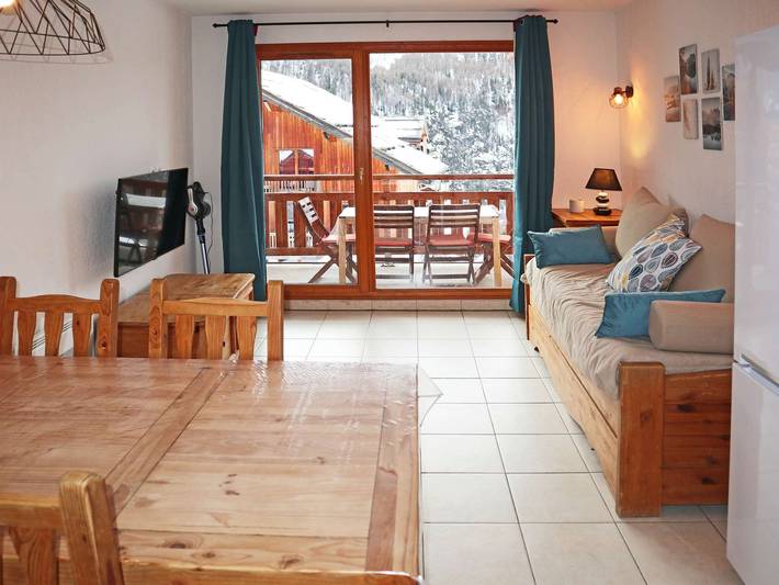 Ganze Wohnung, Ski-In/Ski-Out Apartment mit Pool, 4/5 Personen, Les Orres 1800 in Les Orres, Nationalpark Écrins