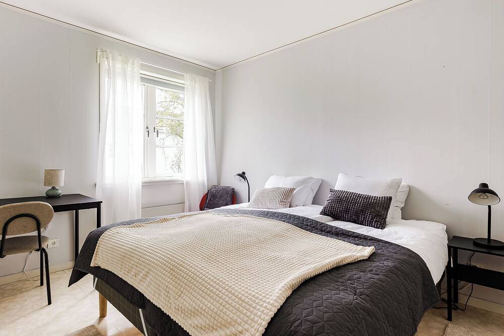 Ganze Wohnung, Bright & Spacious Getaway in Söderhamn, Hälsingland