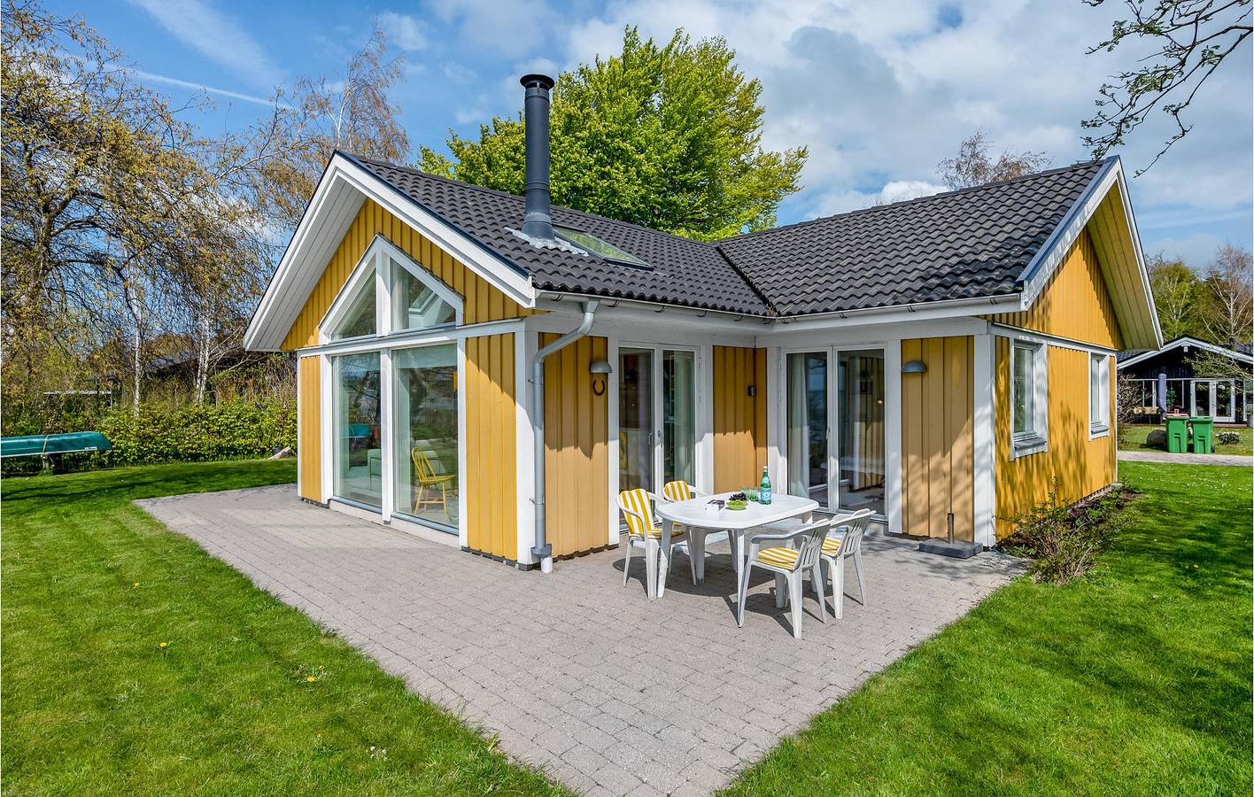 Ferienhaus für 4 Personen mit Terrasse in Helsinge, Hovedstaden