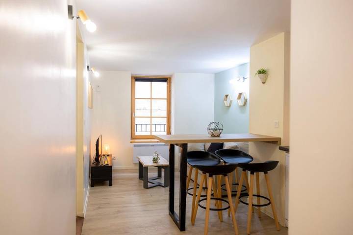 Gîte pour 4 personnes, avec vue dans Office De Tourisme De Briancon - 4