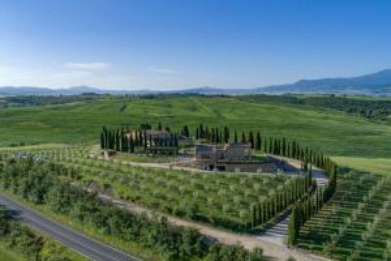 Entire apartment, Agriturismo Bonello Flat 3-Bedroom Apartment with Pool, Private Terrace and Wi-Fi in Pienza, Val d'Orcia