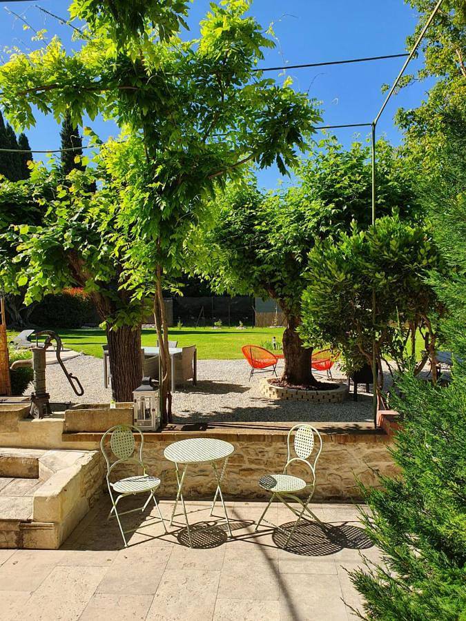Chambre d’hôte pour 2 personnes, avec vue et terrasse ainsi que jardin et piscine à Carpentras - 2