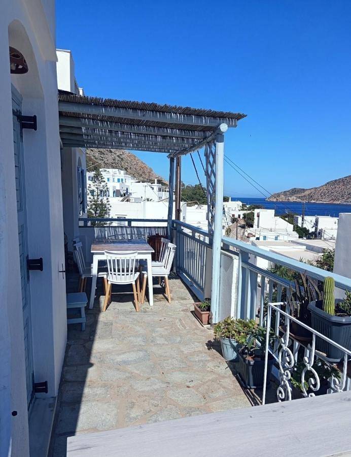 Gîte pour 5 personnes, avec Balcon ainsi que Terrasse et Vue dans Kamarès - 2