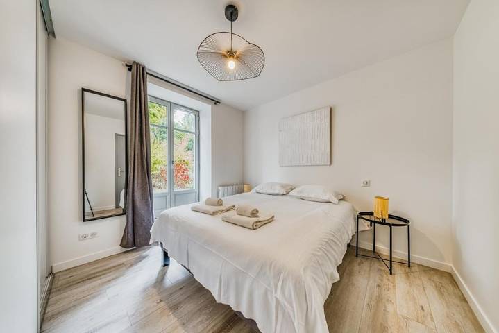 Gîte pour 2 personnes, avec jardin et terrasse à Limas - 3