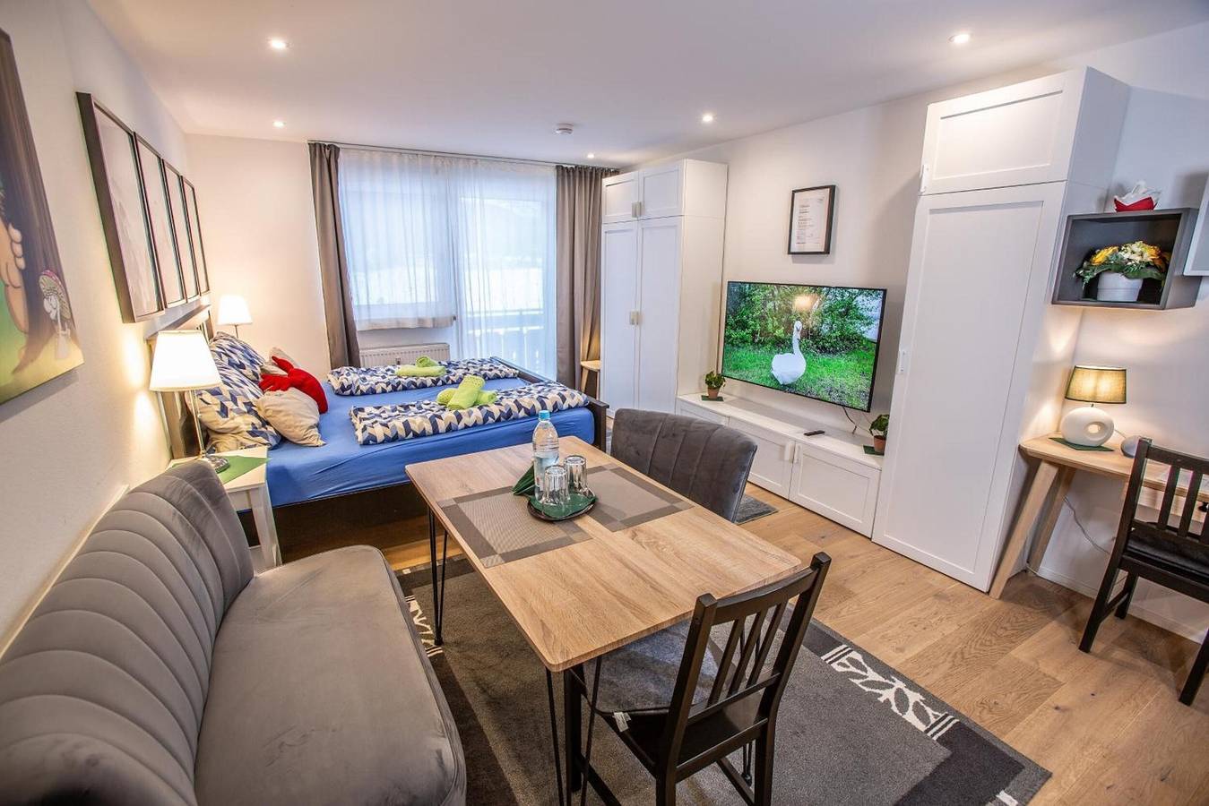 Ganze Wohnung, Ferienwohnung 'Am Alpenrand' mit Bergblick, Balkon und Wlan in Siegsdorf, Chiemgauer Alpen