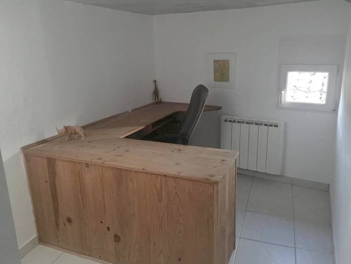 Location de vacances pour 4 personnes, avec vue et terrasse à Volonne - 3