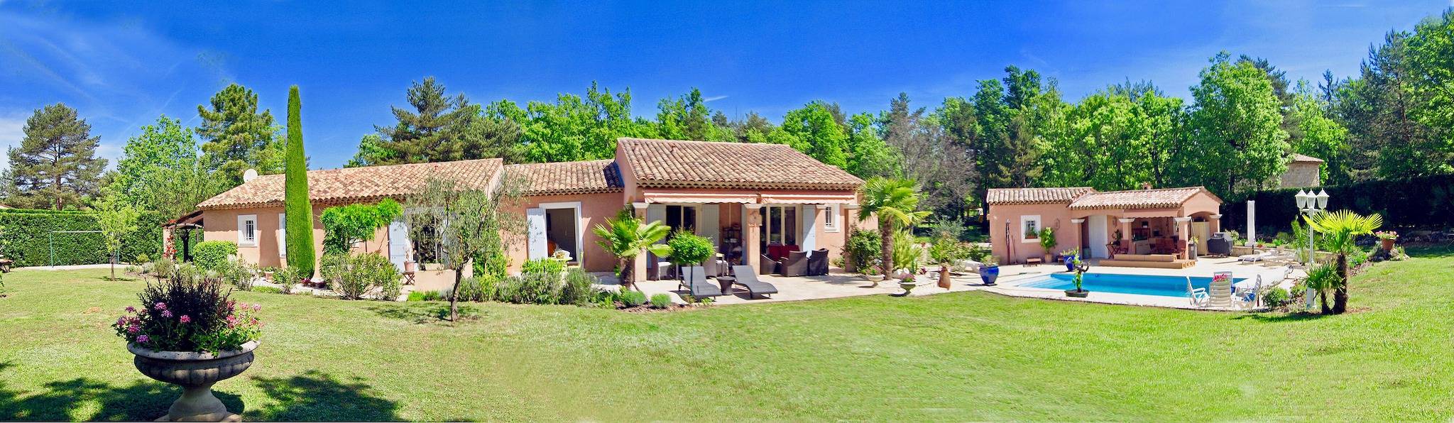 Le Petit Mas Callian – Charmantes 3-Sterne-Ferienhaus mit Pool und großem Garten in Callian, Draguignan Region