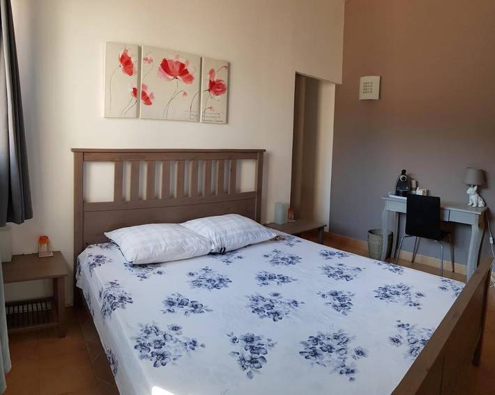 Chambre d’hôte pour 6 personnes, avec Jacuzzi et Terrasse ainsi que Jardin et Piscine à Draguignan - 3