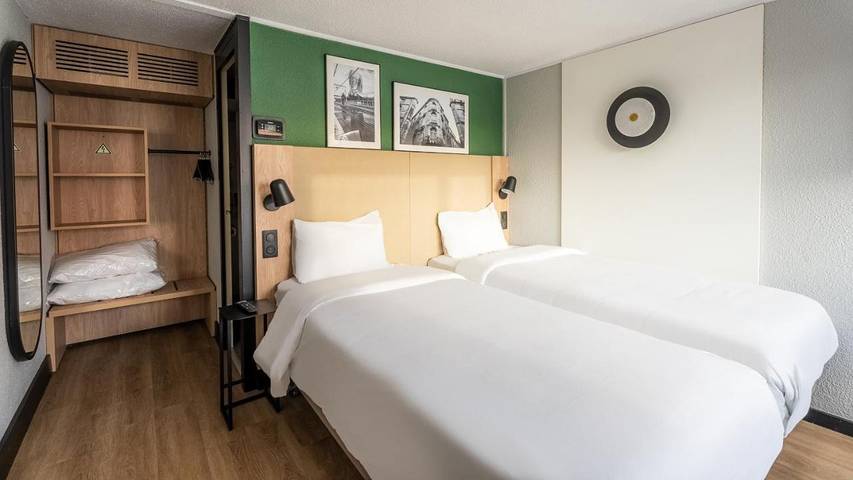 Hôtel pour 2 personnes, avec terrasse à Gouesnou - 2