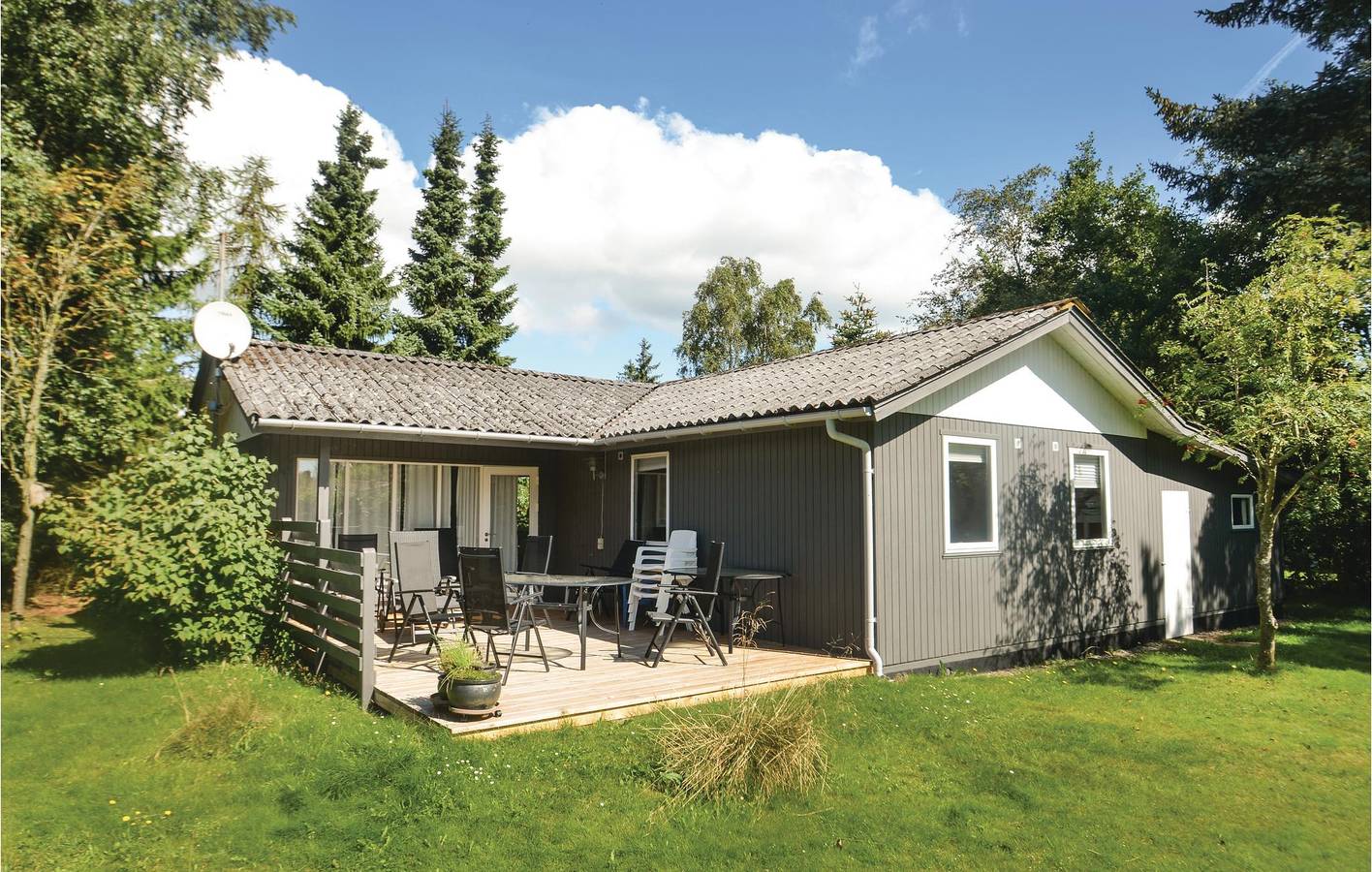 Holiday home for 6 people with terrace in Væggerløse, Swedish Baltic Sea