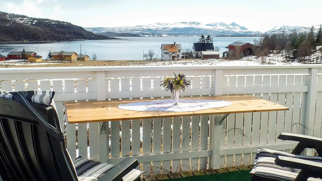 Maison de vacances pour 5 personnes avec terrasse in Senja, Tranøy