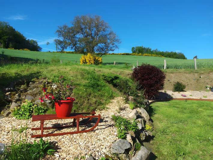 Chambre d’hôte pour 6 personnes, avec jardin dans Parc Naturel Régional Livradois-Forez - 4