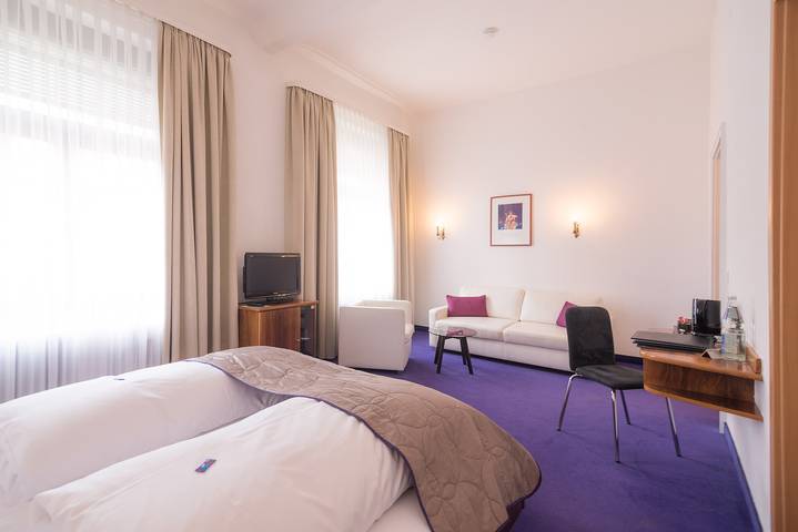 Hotel Etol - Single room, 18 sqm, max. 1 person in Baden-Baden, Northern Black Forest