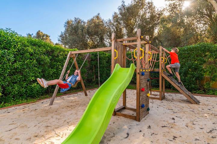 Location de vacances pour 8 personnes, avec piscine à Porches - 3