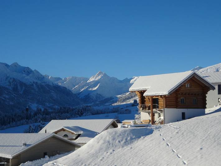Ganze Ferienwohnung, Ferienwohnung Canategia Vock, Cumbel - 3 Zimmer Ferienwohnung für max. 6 Pers. im Eg in Lumnezia, Alpenarena