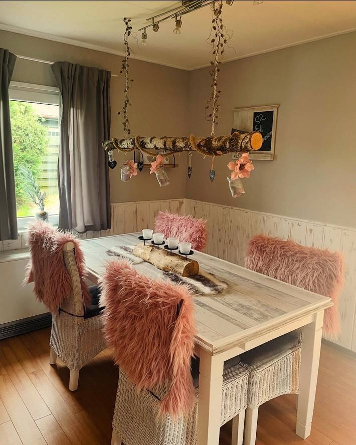 Ferienhaus für 4 Personen, mit Whirlpool und Terrasse sowie Garten und Sauna in Meschede