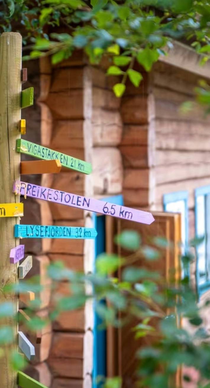 Eine Reise in die Vergangenheit in diesem schönen Blockhaus in Forsand